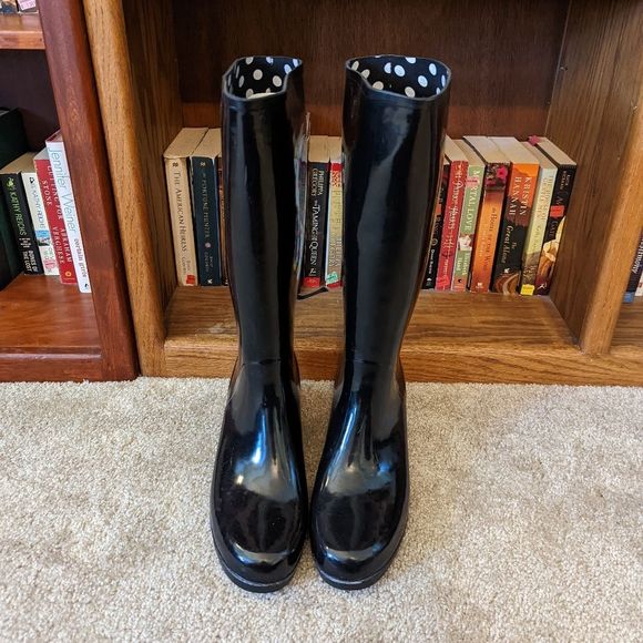 kate spade Shoes - Kate Spade tall shiny black rubber rain boot sz 11 euc